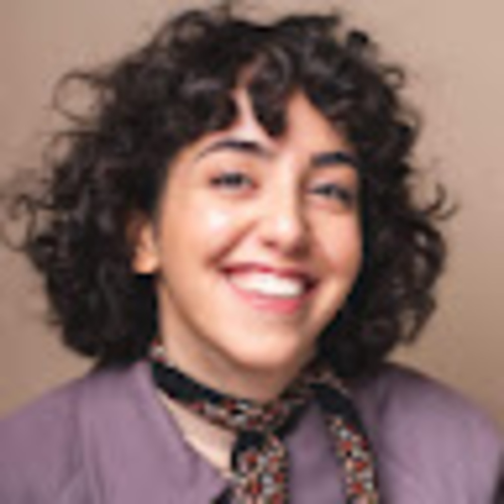 Meet your Posher, Isra